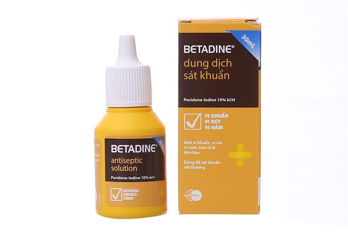 Betadine Sát Khuẩn < Antiseptic Solution (C/30ml)