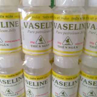 Vaseline 20g Thiên Ngân (Lốc/10 Hũ/20g)