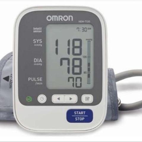 Máy đo huyết áp Omron 7130 (cái)