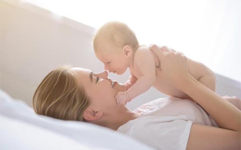  Cách Trị Rụng Tóc Sau Sinh Hiệu Quả Dành Cho Mẹ Bỉm